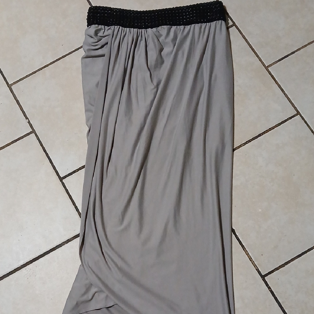 VENUS Womens Size L Gray &  Black Faux Leather Waistband Maxi Skirt